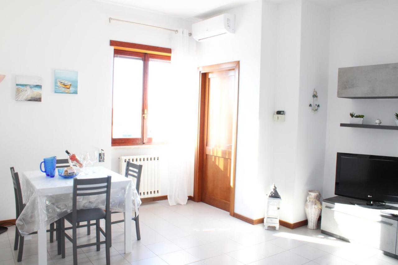 דירות לצ'ה Casa Rosetta מראה חיצוני תמונה